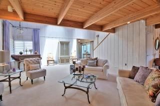 Interior, Living room, Recessed Lighting, Wooden Beams, Wooden Ceilings