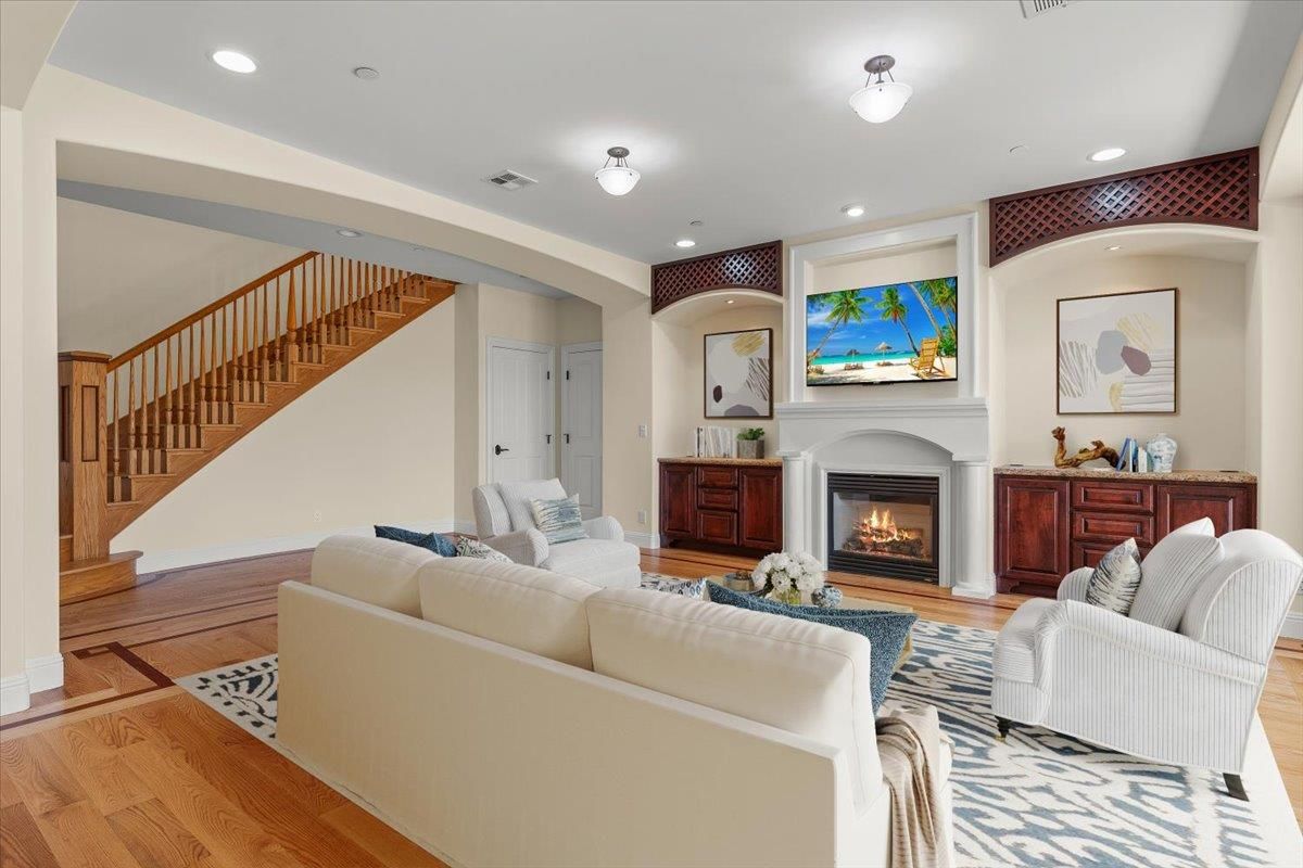 Fireplace, Interior, Living room, Recessed Lighting, Wood Texture Flooring