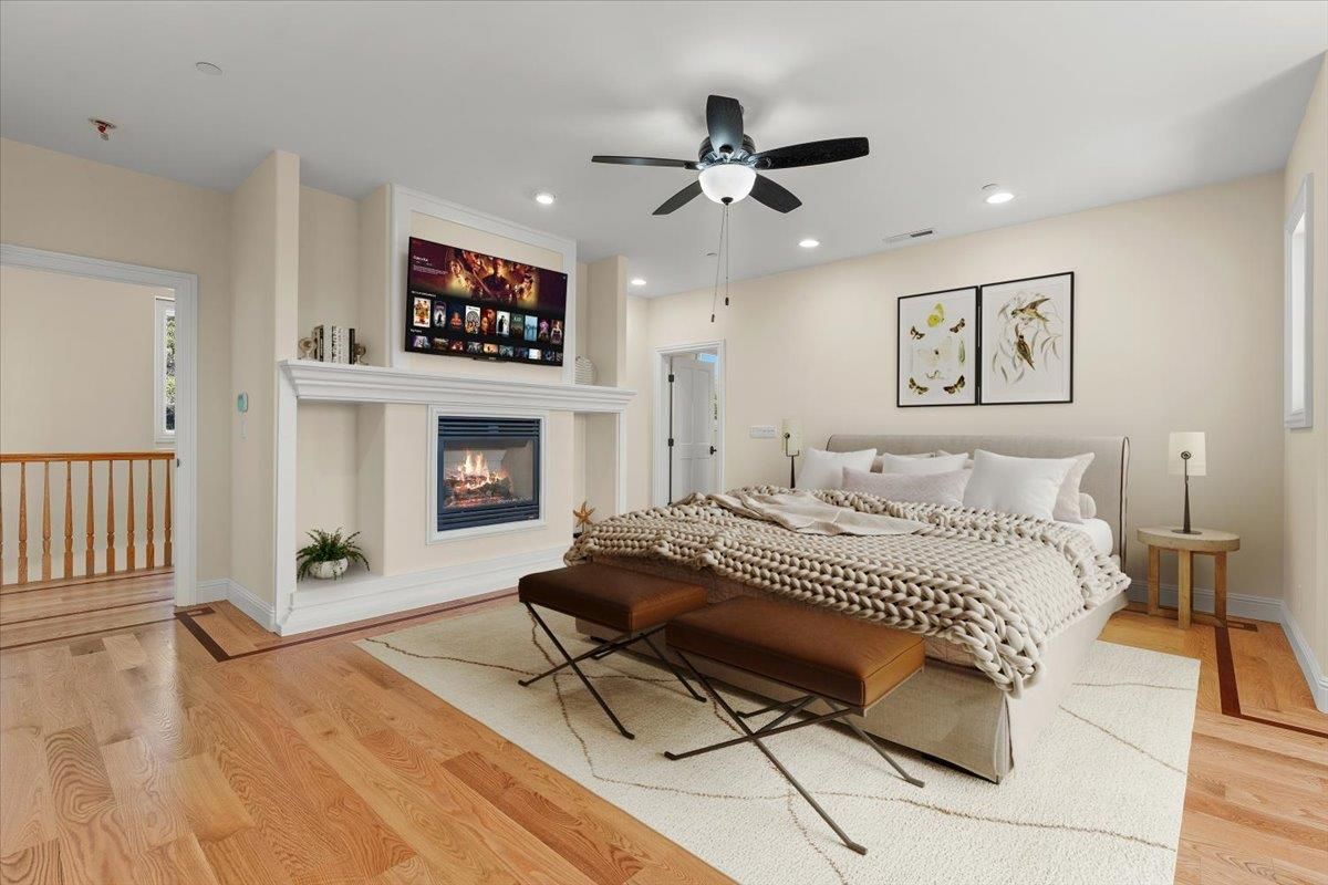 Bedroom, Fireplace, Interior, Recessed Lighting, Wood Texture Flooring