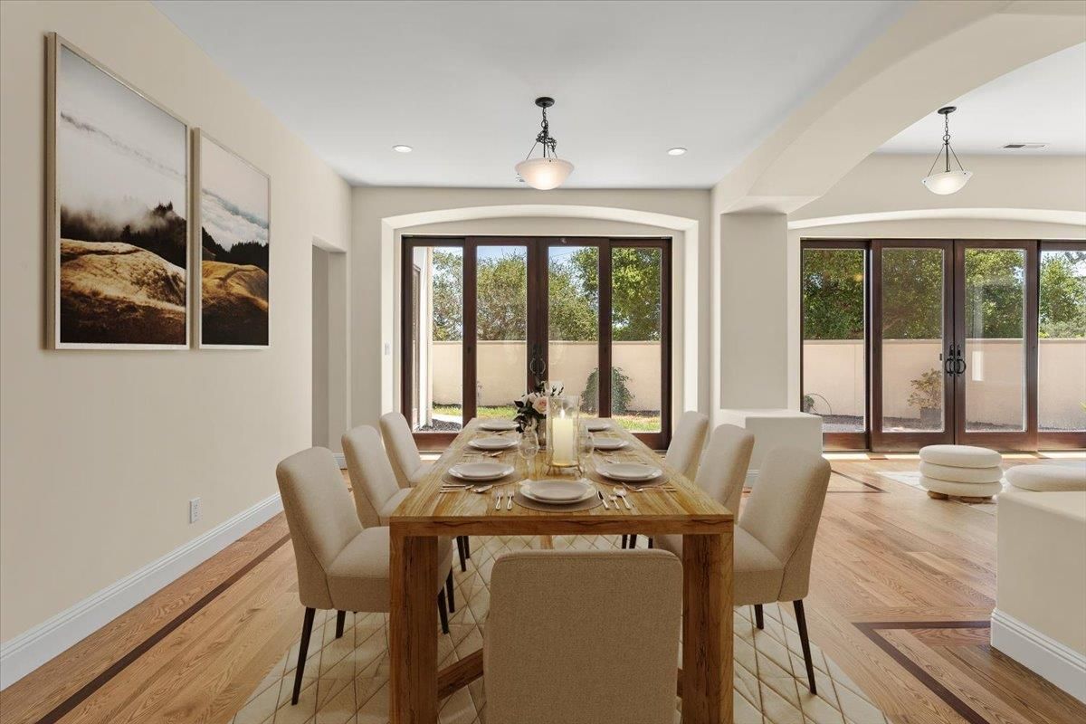 Dining room, Interior, Pendant Lights, Recessed Lighting, Wood Texture Flooring