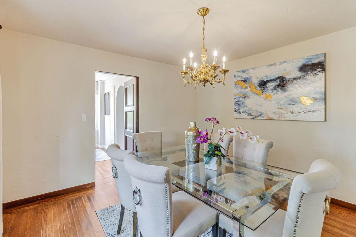 Chandelier, Dining room, Interior, Wood Texture Flooring