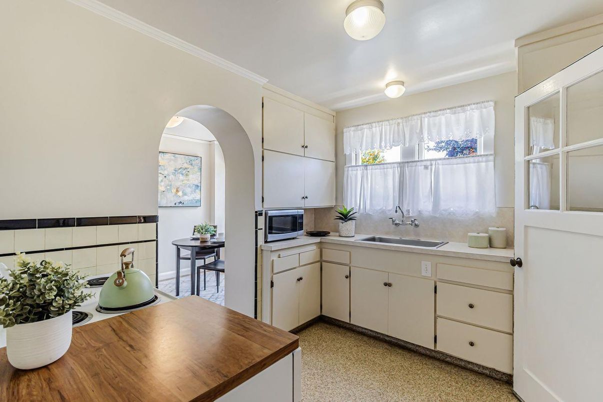Interior, Kitchen