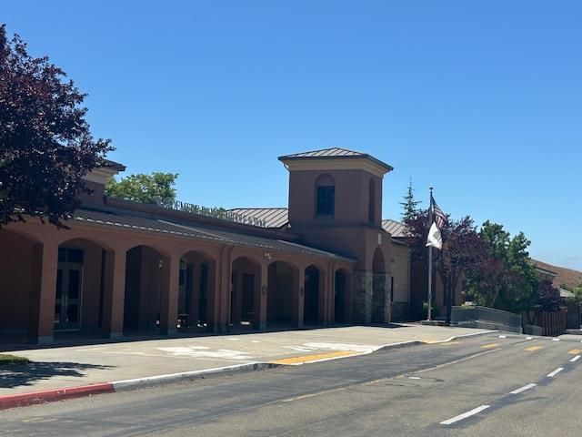 Exterior, Facade, Mediterranean
