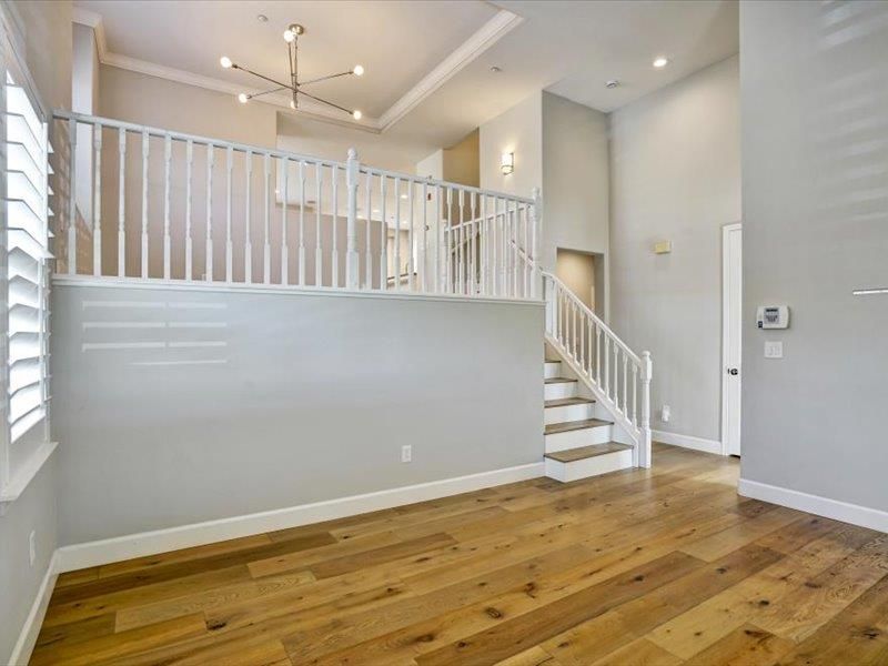 Interior, Pendant Lights, Recessed Lighting, Wood Texture Flooring