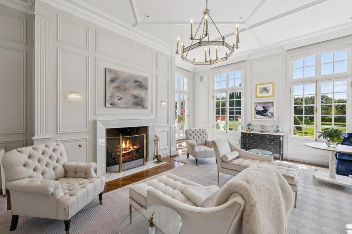 Chandelier, Fireplace, Interior, Living room, Recessed Lighting, Wood Texture Flooring