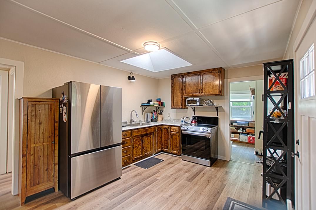 Interior, Kitchen, Wood Texture Flooring