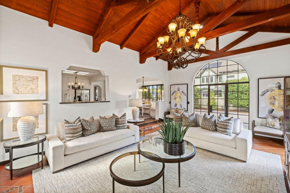 Chandelier, Interior, Living room, Wooden Beams, Wooden Ceilings