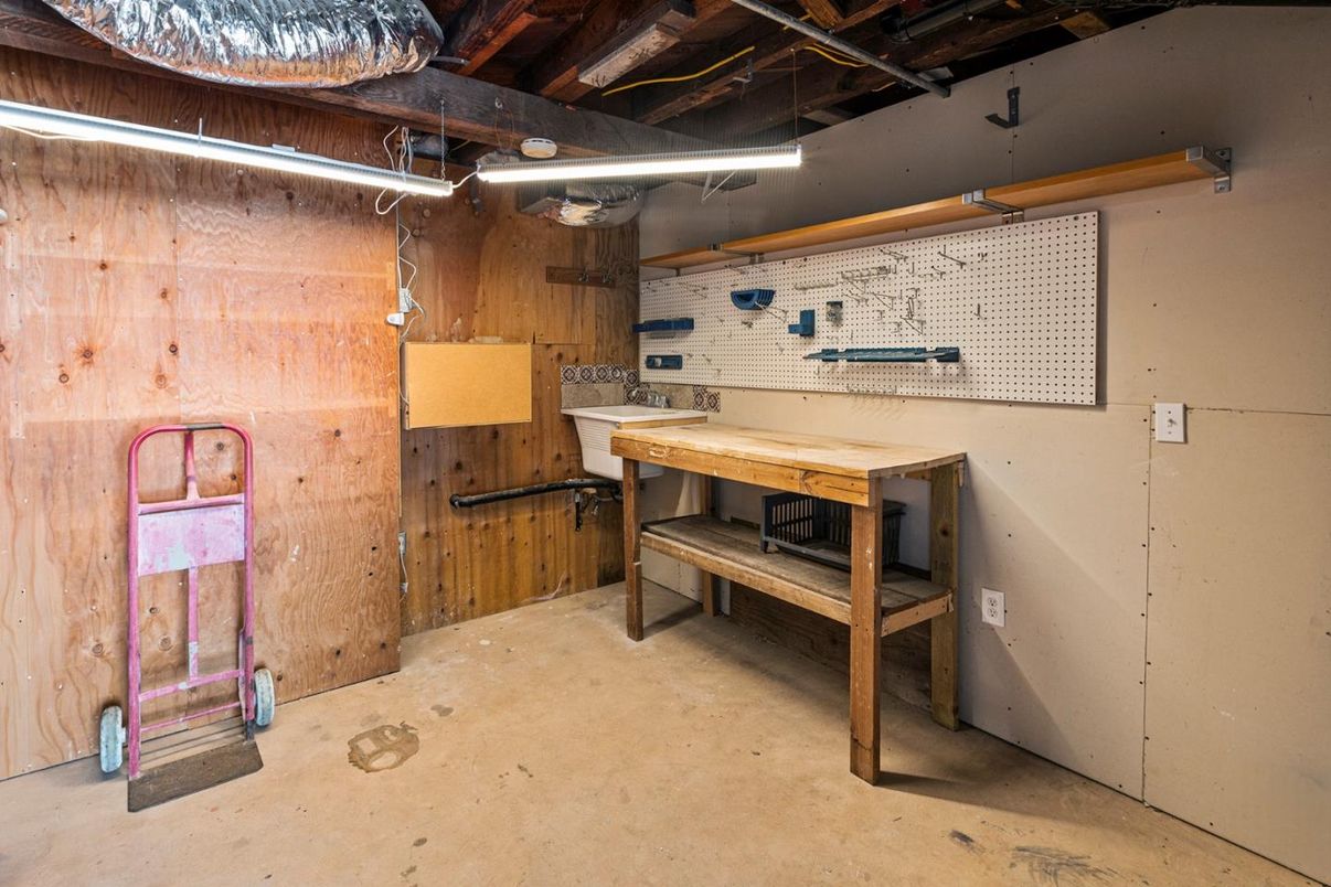 Interior, Wooden Walls