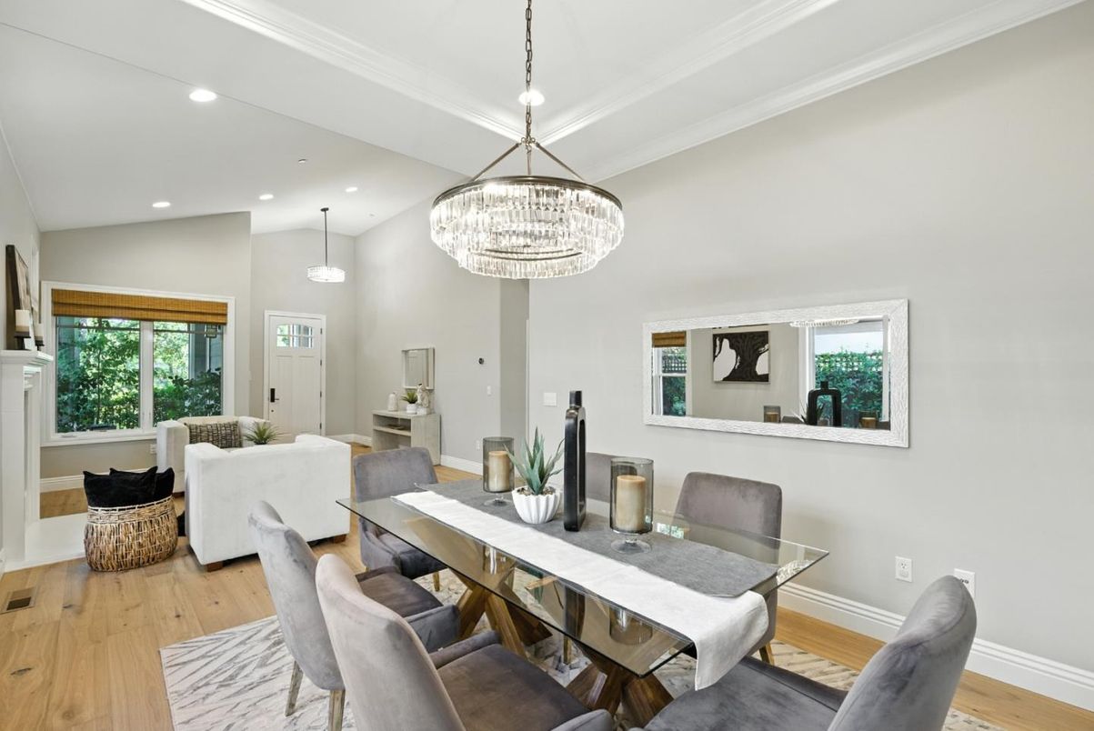 Chandelier, Dining room, Interior, Living room, Pendant Lights, Recessed Lighting, Wood Texture Flooring