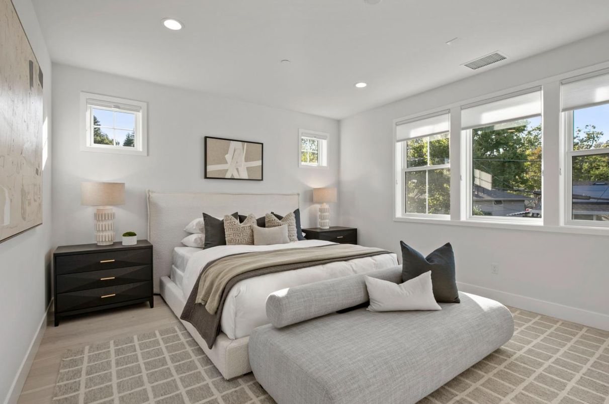 Bedroom, Interior, Recessed Lighting