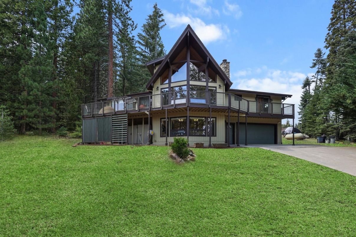 Attached, Backyard, Exterior, Facade, A Frame