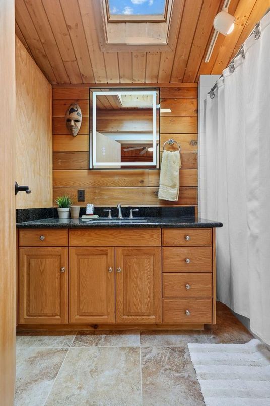Bathroom, Interior, Wooden Ceilings, Wooden Walls