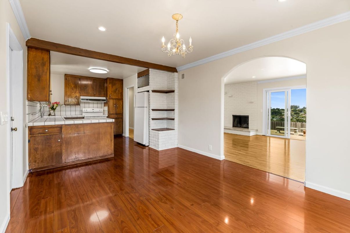 Chandelier, Interior, Kitchen, Recessed Lighting, Tile Countertops, Wood Texture Flooring