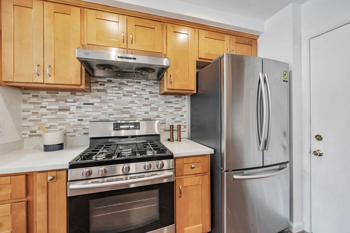 Interior, Kitchen, Stainless Steel Appliances