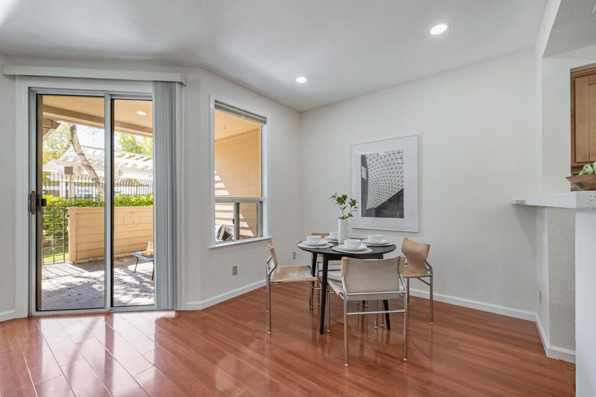 Dining room, Interior, Recessed Lighting, Wood Texture Flooring