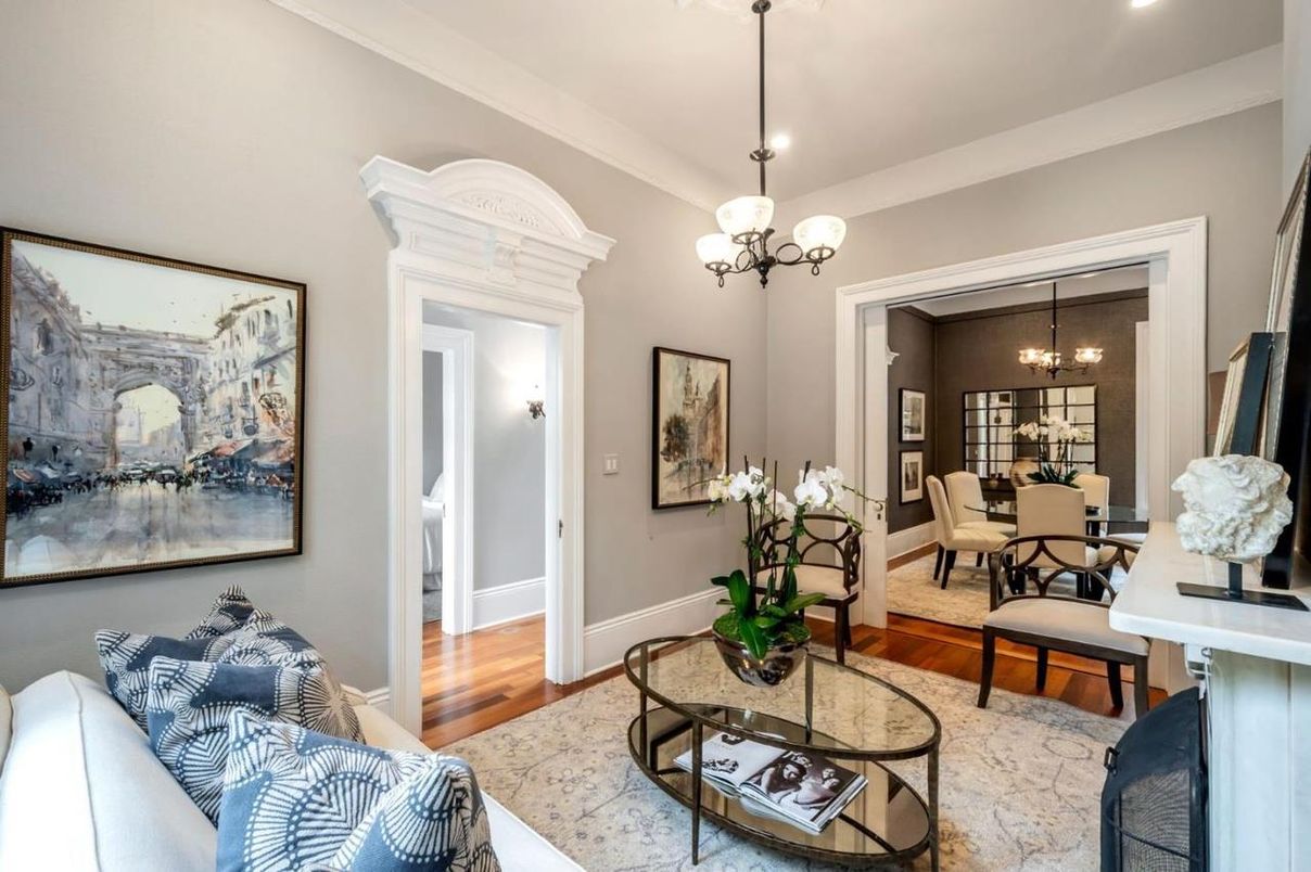 Chandelier, Dining room, Interior, Living room, Recessed Lighting, Wood Texture Flooring