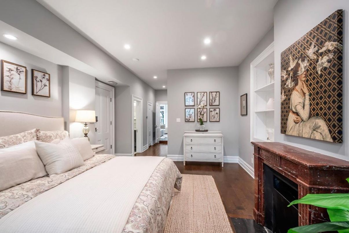 Bedroom, Fireplace, Interior, Recessed Lighting, Wood Texture Flooring
