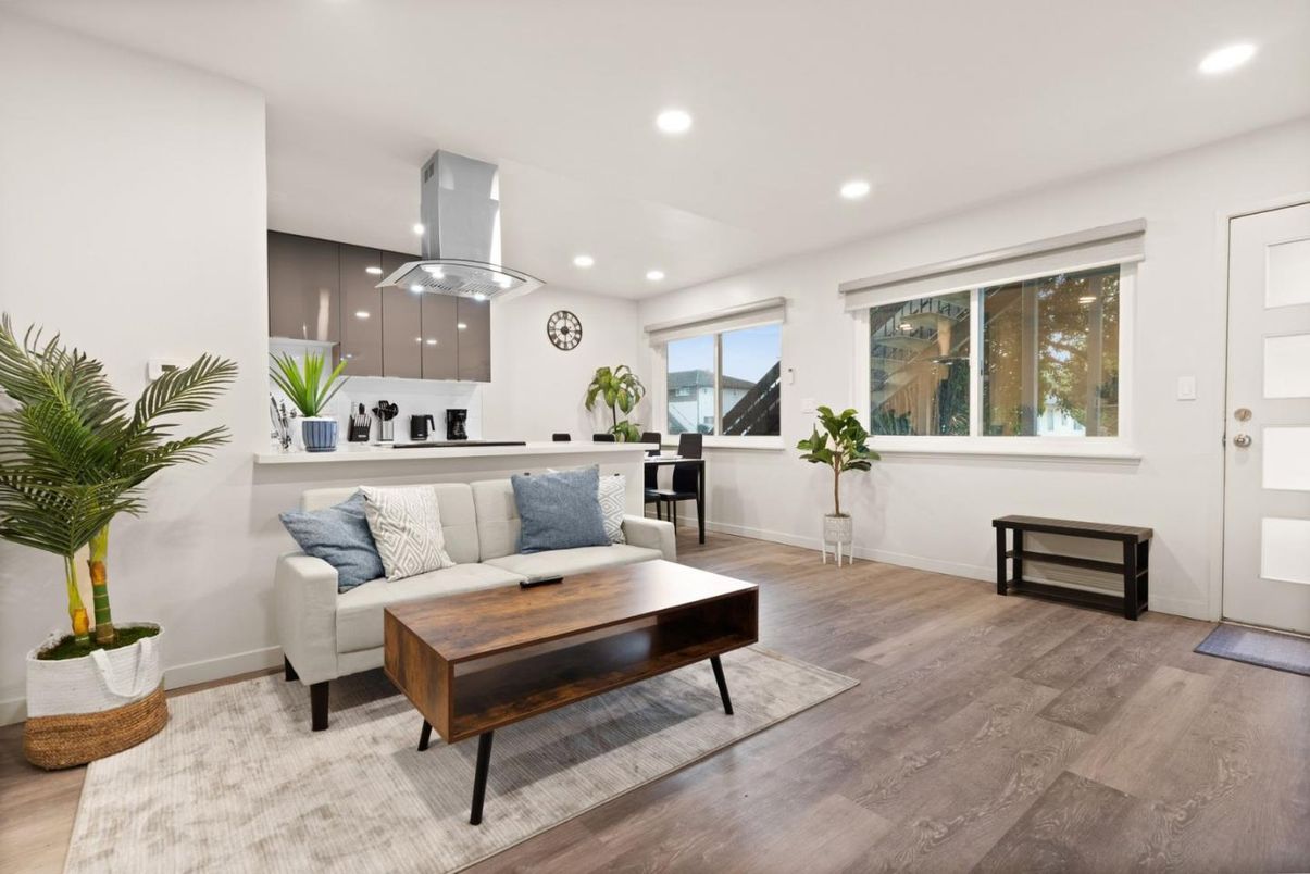 Interior, Kitchen, Living room, Recessed Lighting, Wood Texture Flooring