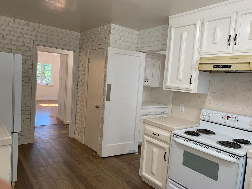 Interior, Kitchen, Stone Walls, Wood Texture Flooring