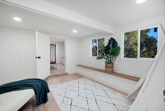 Bathroom, Interior, Recessed Lighting, Wood Texture Flooring
