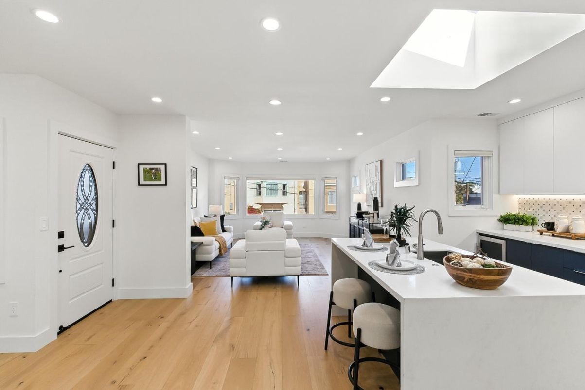 Interior, Kitchen, Living room, Recessed Lighting, Wood Texture Flooring