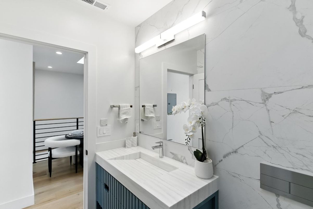 Bathroom, Interior, Marble Walls, Recessed Lighting, Wood Texture Flooring