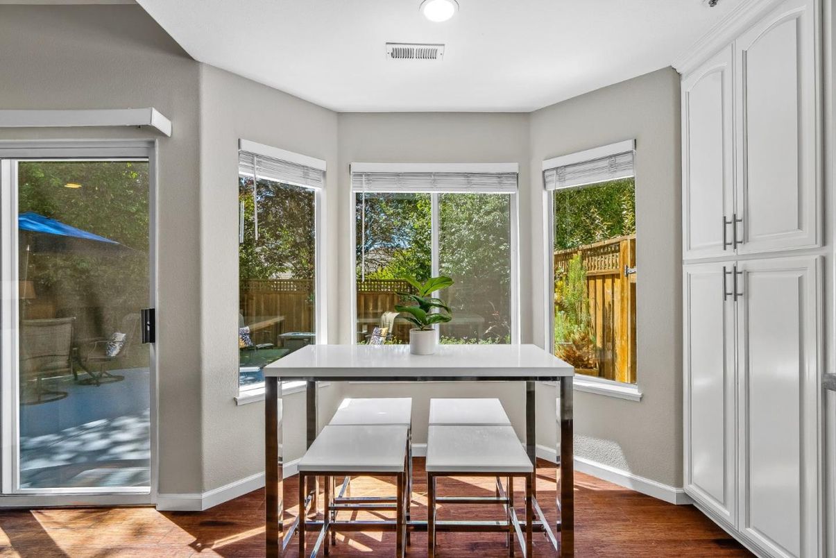Dining room, Interior, Wood Texture Flooring