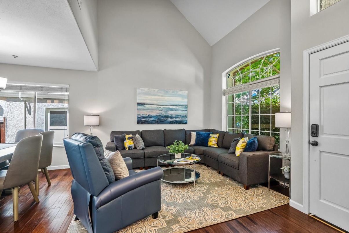 Dining room, Interior, Living room, Wood Texture Flooring