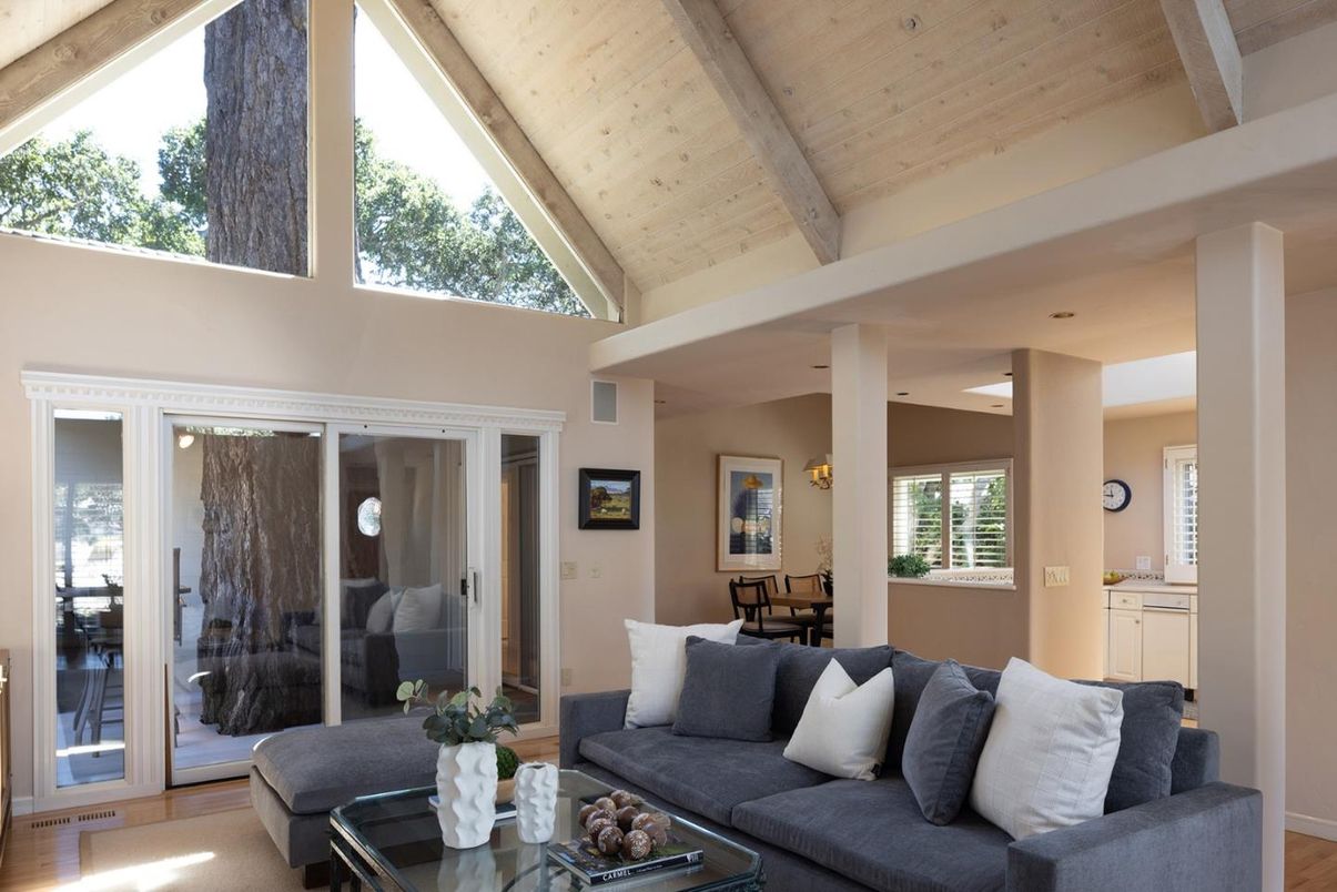 Dining room, Interior, Living room, Wooden Beams, Wooden Ceilings, Wood Texture Flooring