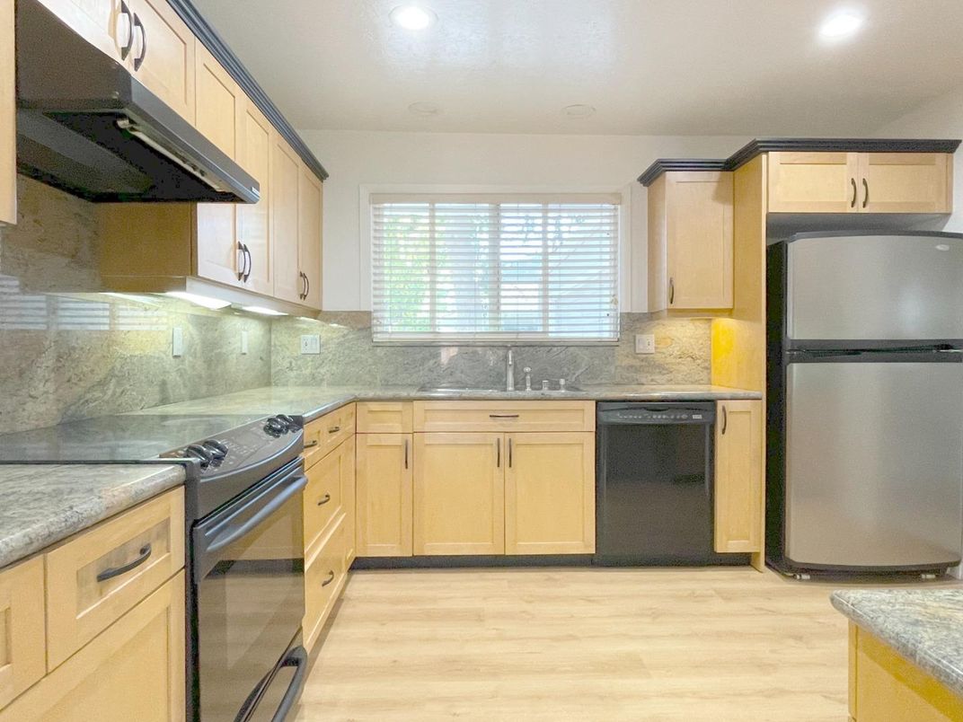 Interior, Kitchen, Recessed Lighting, Wood Texture Flooring