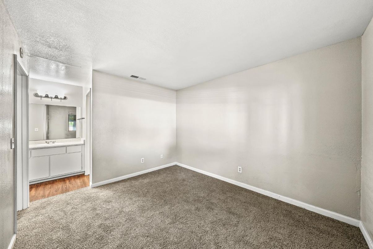 Bathroom, Empty room, Interior