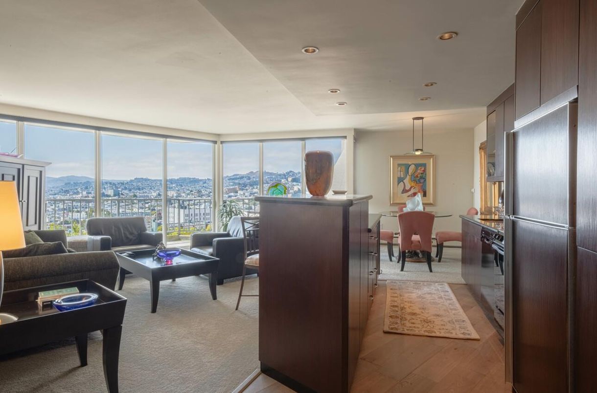 Dining room, Interior, Living room, Pendant Lights, Recessed Lighting, Wood Texture Flooring