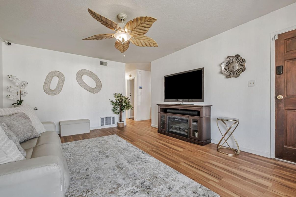 Interior, Wood Texture Flooring