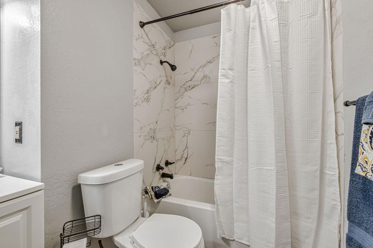 Bathroom, Interior, Marble Walls