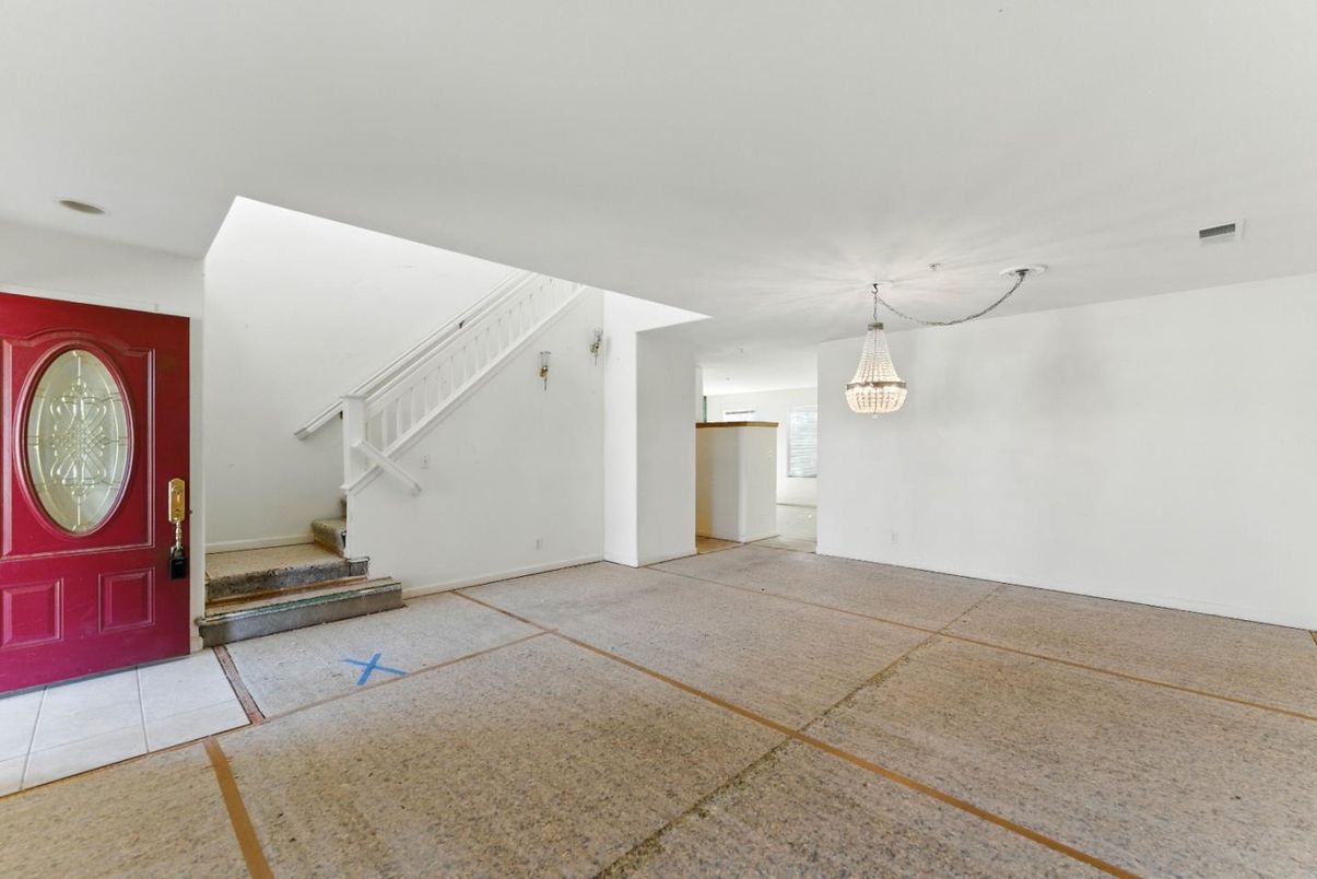 Chandelier, Interior, Pendant Lights
