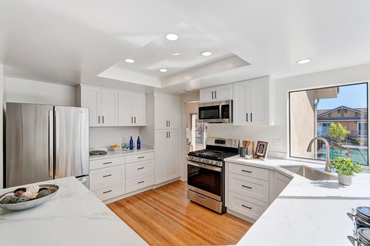 Interior, Kitchen, Recessed Lighting, Stainless Steel Appliances, Wood Texture Flooring
