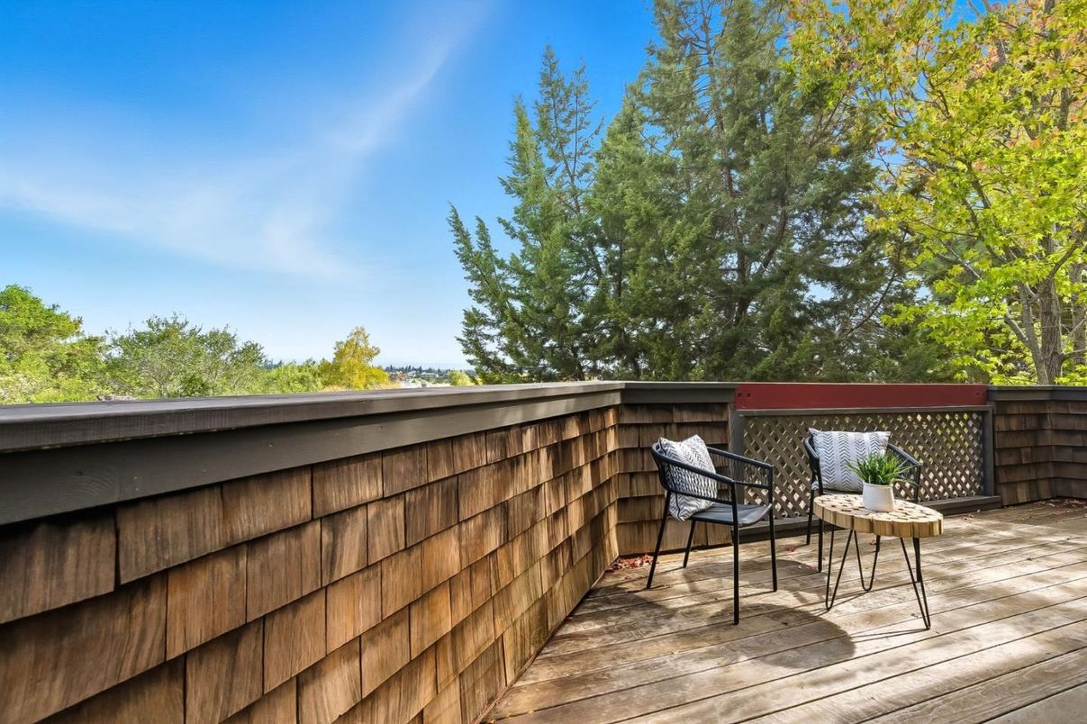 Exterior, Wood Texture Flooring