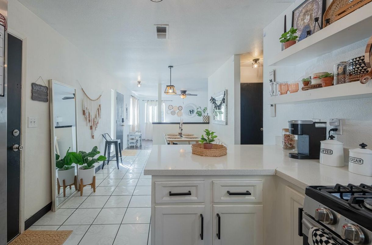Dining room, Interior, Kitchen