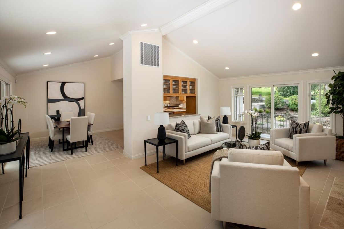 Dining room, Interior, Living room, Recessed Lighting