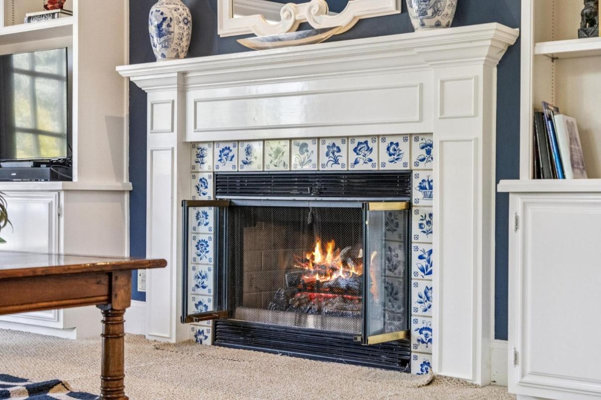 Fireplace, Interior