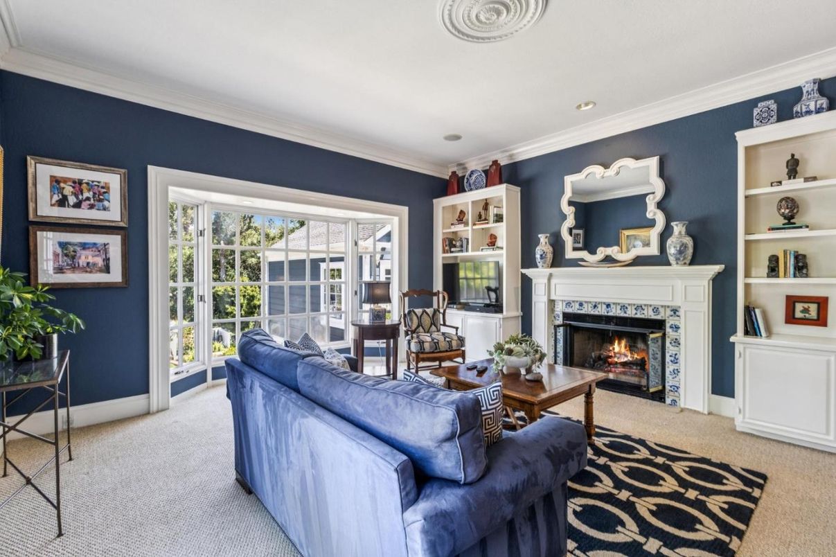 Fireplace, Interior, Living room, Recessed Lighting