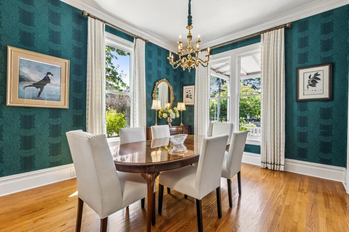 Chandelier, Dining room, Interior, Wood Texture Flooring
