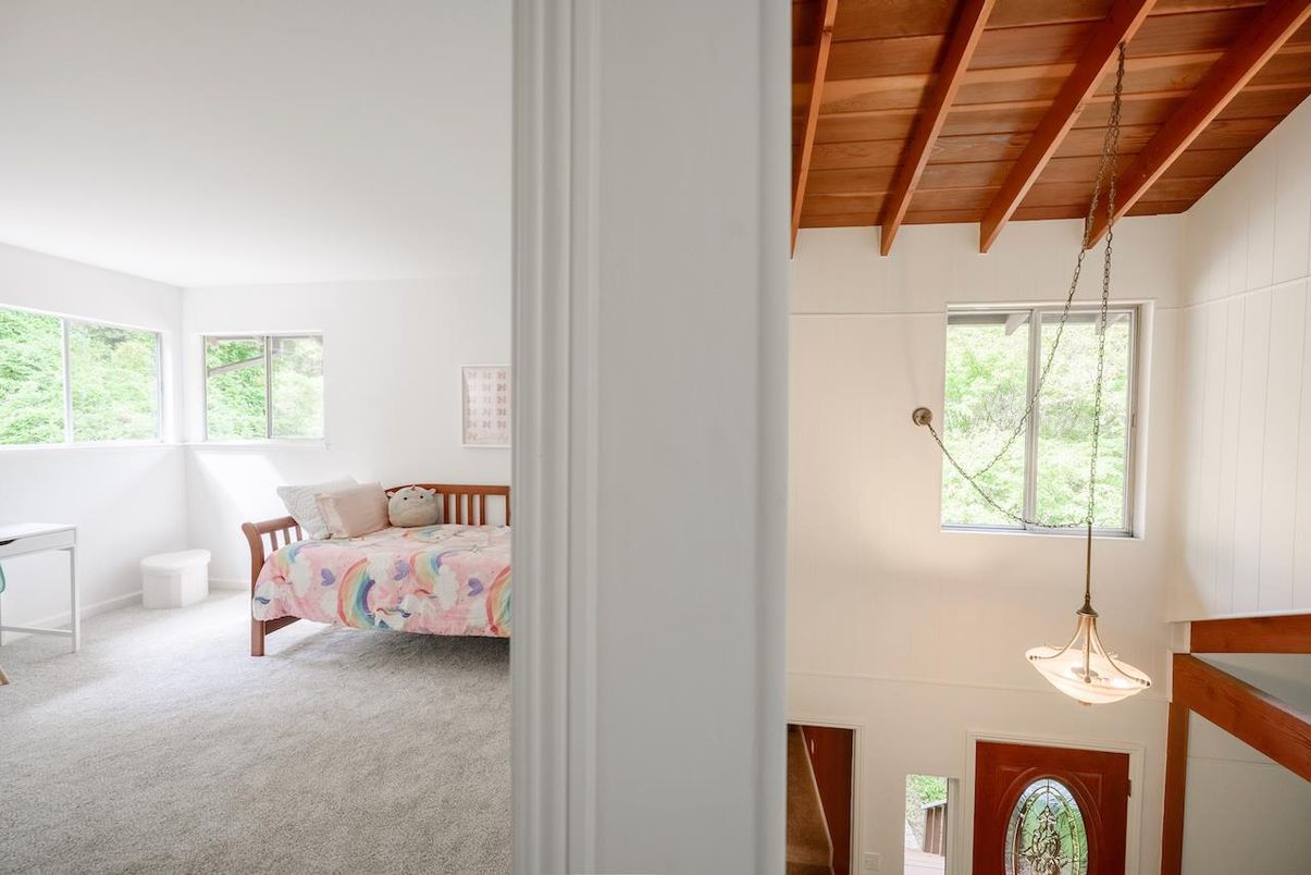 Bedroom, Interior, Wooden Beams, Wooden Ceilings