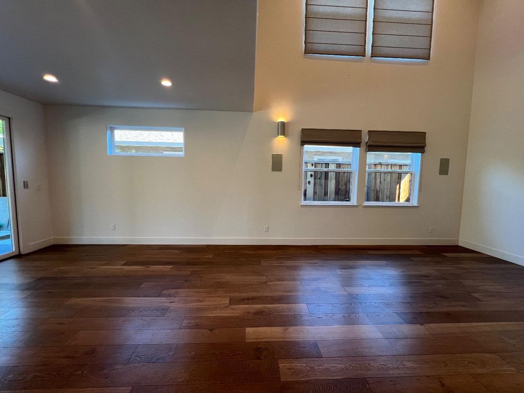 Empty room, Interior, Recessed Lighting, Wood Texture Flooring
