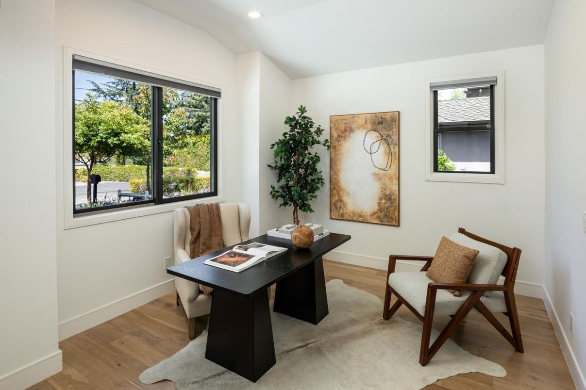Home Office, Interior, Recessed Lighting, Wood Texture Flooring