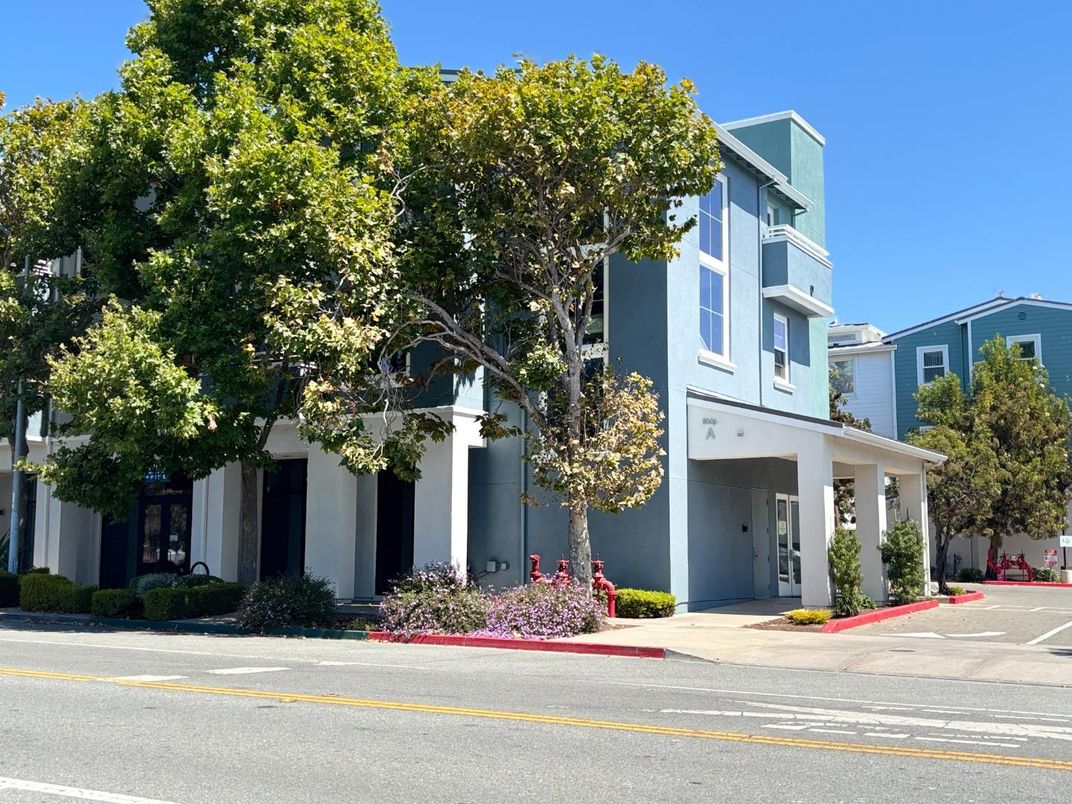 Exterior, Facade, Condo Building