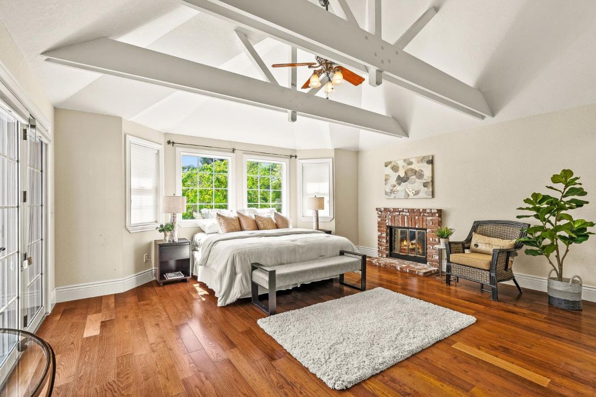 Bedroom, Fireplace, Interior, Wood Texture Flooring