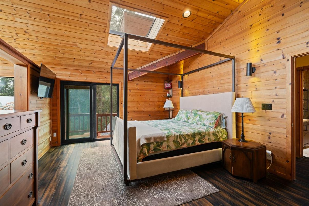 Bedroom, Interior, Recessed Lighting, Wooden Beams, Wooden Ceilings, Wood Texture Flooring, Wooden Walls