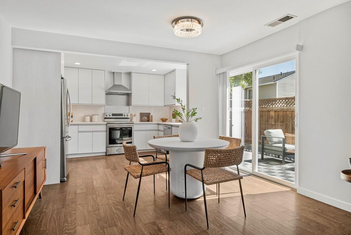 Dining room, Interior, Kitchen, Recessed Lighting, Stainless Steel Appliances, Wood Texture Flooring