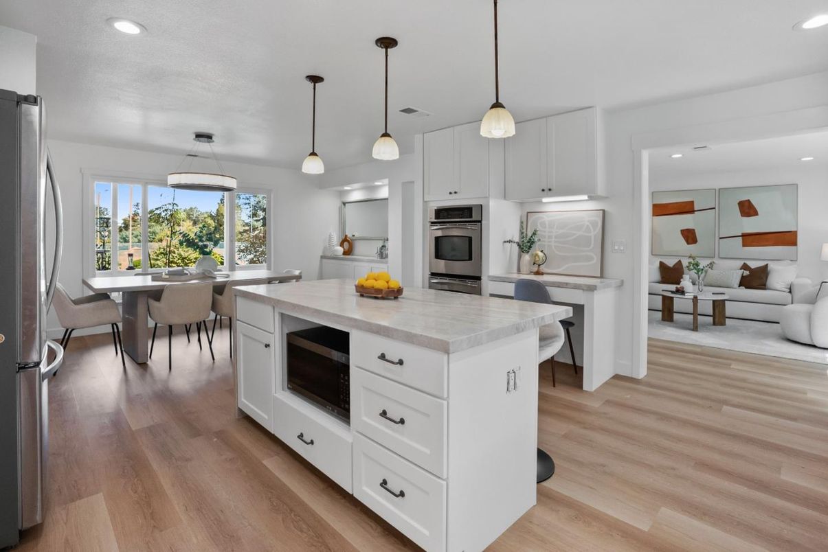 Dining room, Interior, Kitchen, Living room, Pendant Lights, Recessed Lighting, Stainless Steel Appliances, Wood Texture Flooring
